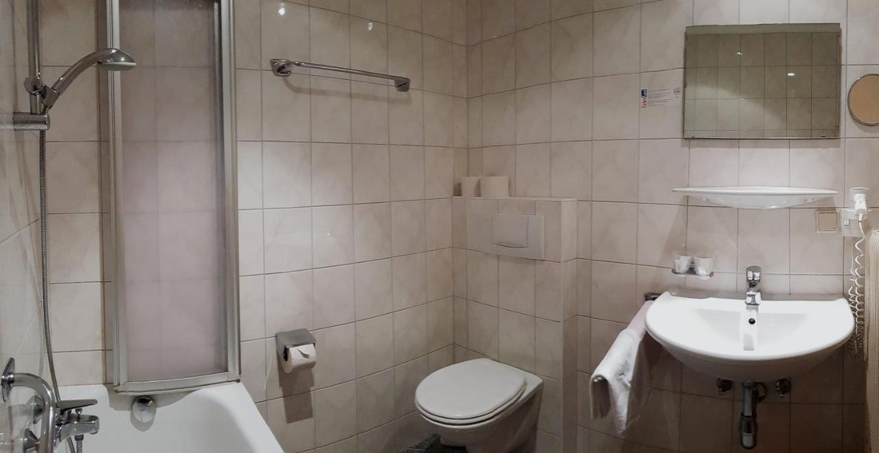 Hotel Post Ramsau am Dachstein Bagian luar foto